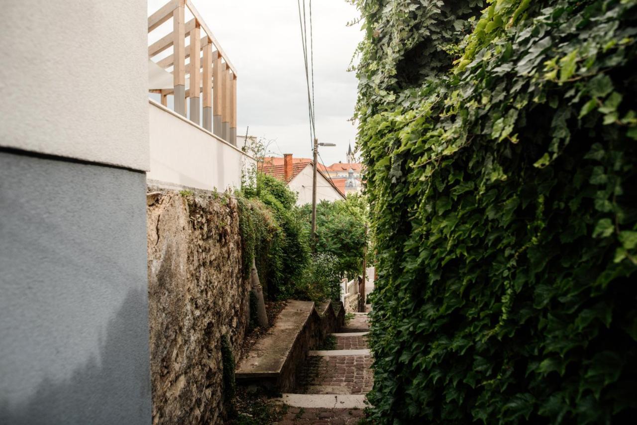 Loftlakasom**** Aparthotel Veszprem Exterior photo